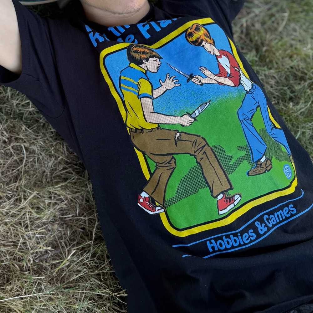 STEVEN RHODES MY FIRST KNIFE FIGHT MEN T SHIRT BOYS HOBBIES & GAMES SCOUT COMICS - Picture 12 of 16